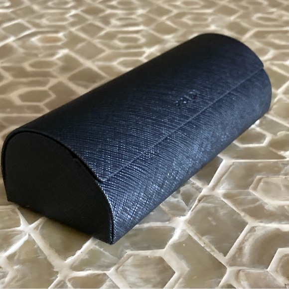 Prada SPR18XS sunnies in 2AU4P0 ‘Havana’ - Picture 12 of 14